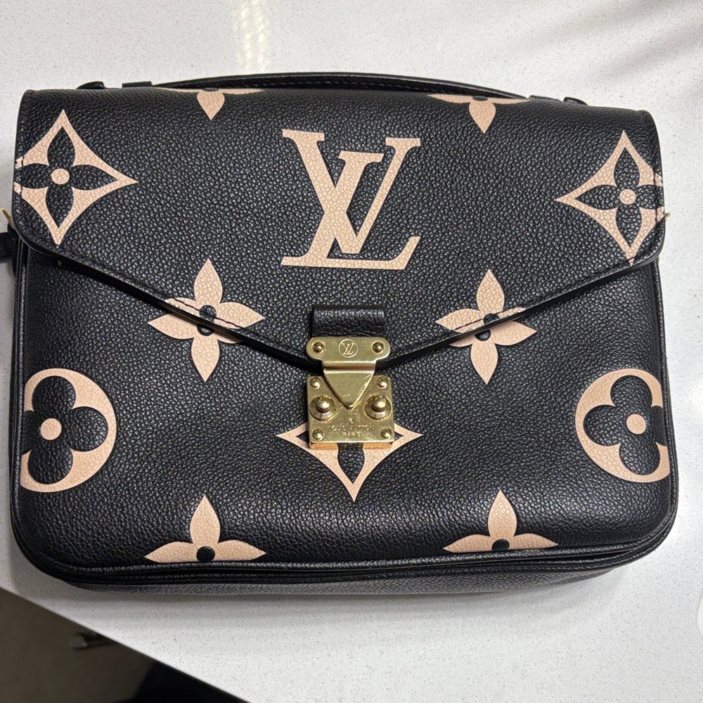 Louis Vuitton Black and Cream Crossbody Bag